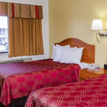 Econo Lodge East Αλμπουκέρκι Εξωτερικό φωτογραφία