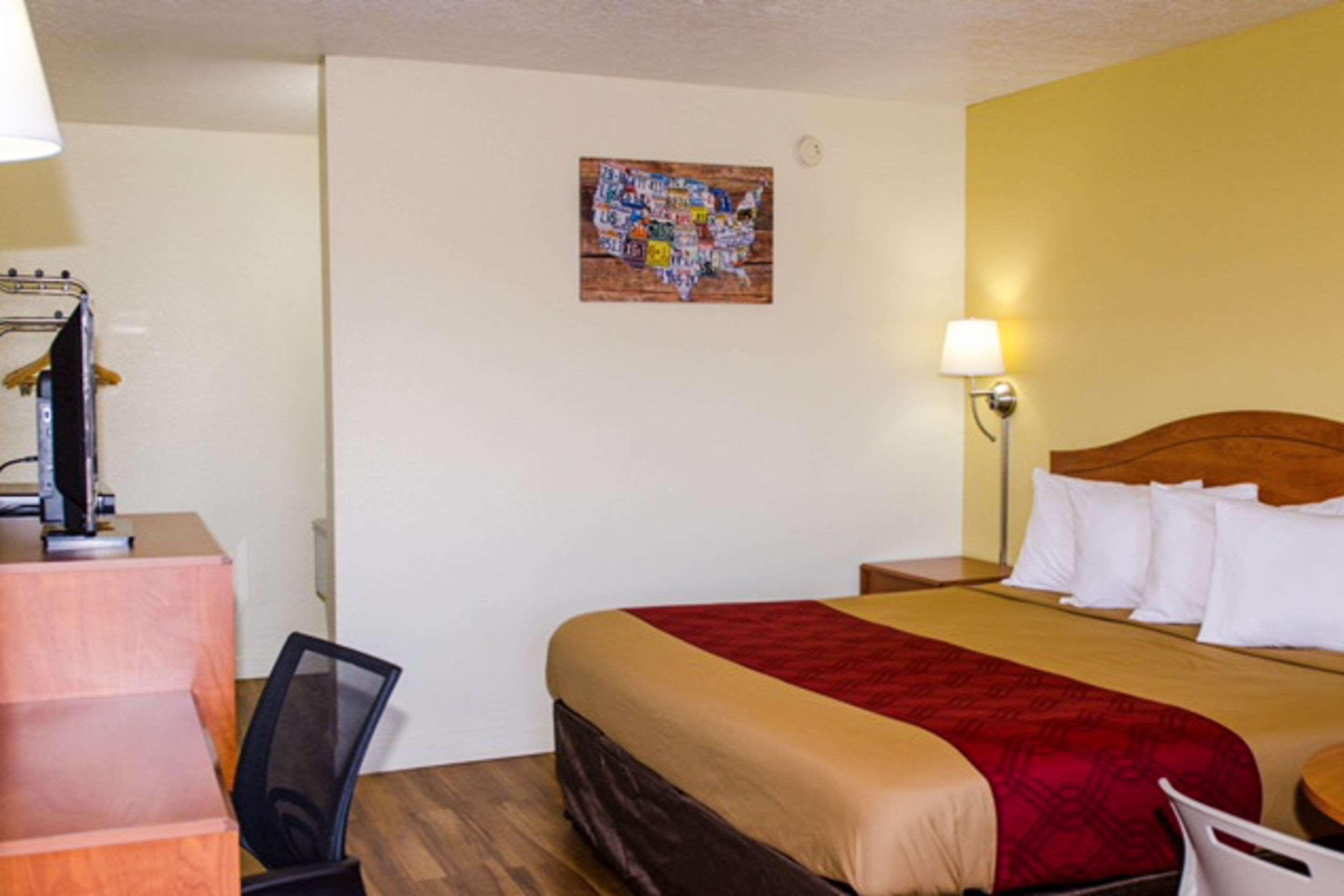 Econo Lodge East Αλμπουκέρκι Εξωτερικό φωτογραφία