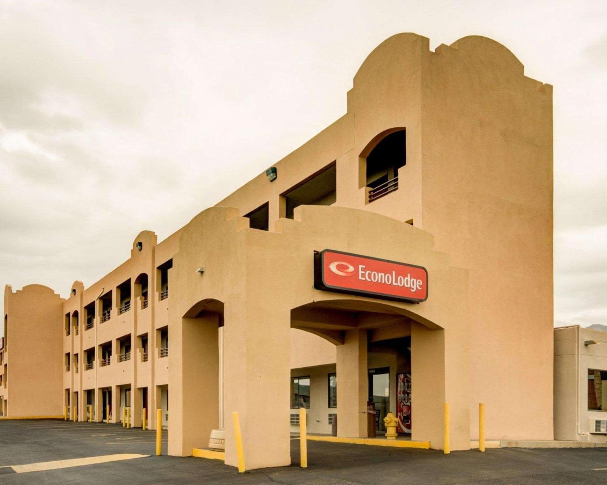 Econo Lodge East Αλμπουκέρκι Εξωτερικό φωτογραφία