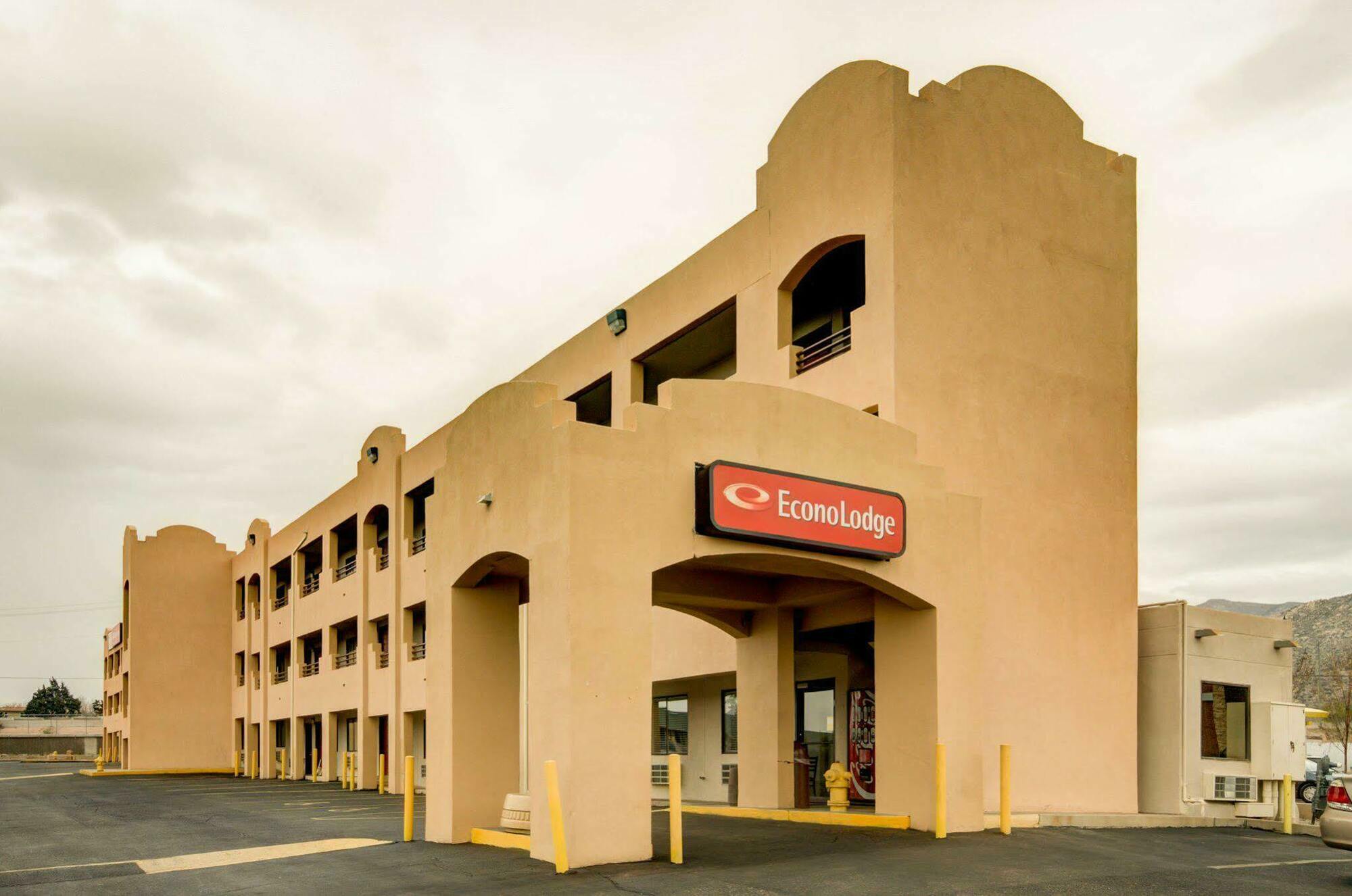 Econo Lodge East Αλμπουκέρκι Εξωτερικό φωτογραφία